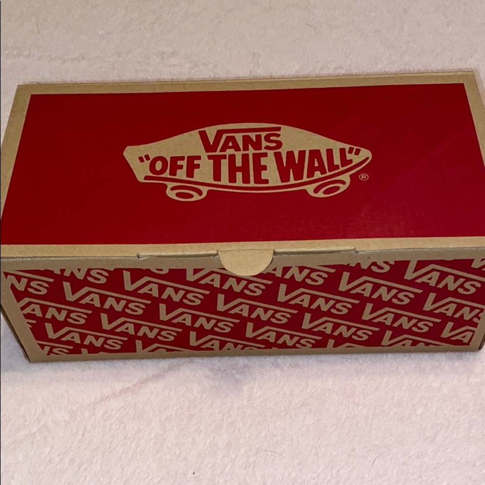 brand new pink vans!! - Picture 7 of 8